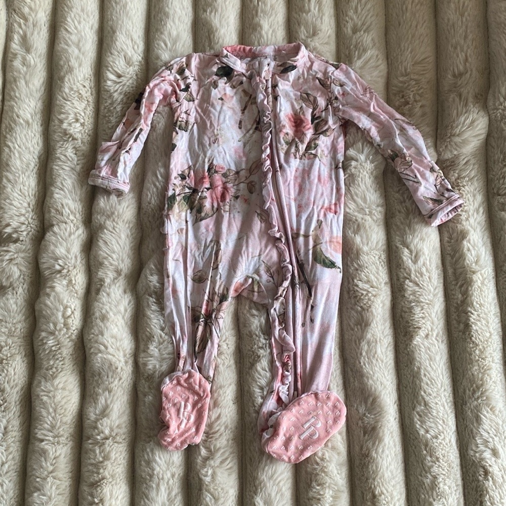 Posh Peanut Floral Pink Footie